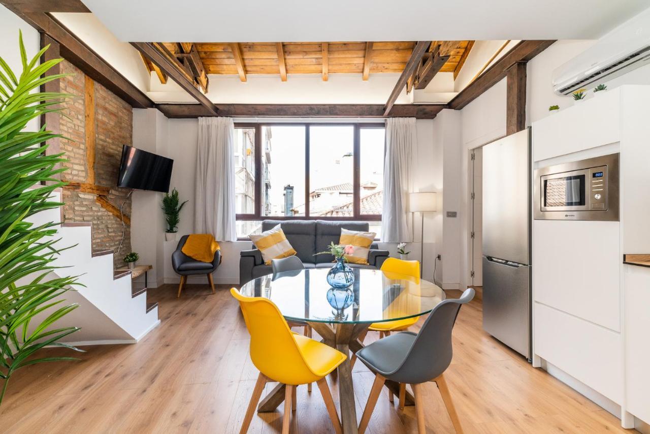 Wekey Homes Granada, Mesones Central Suites Kültér fotó