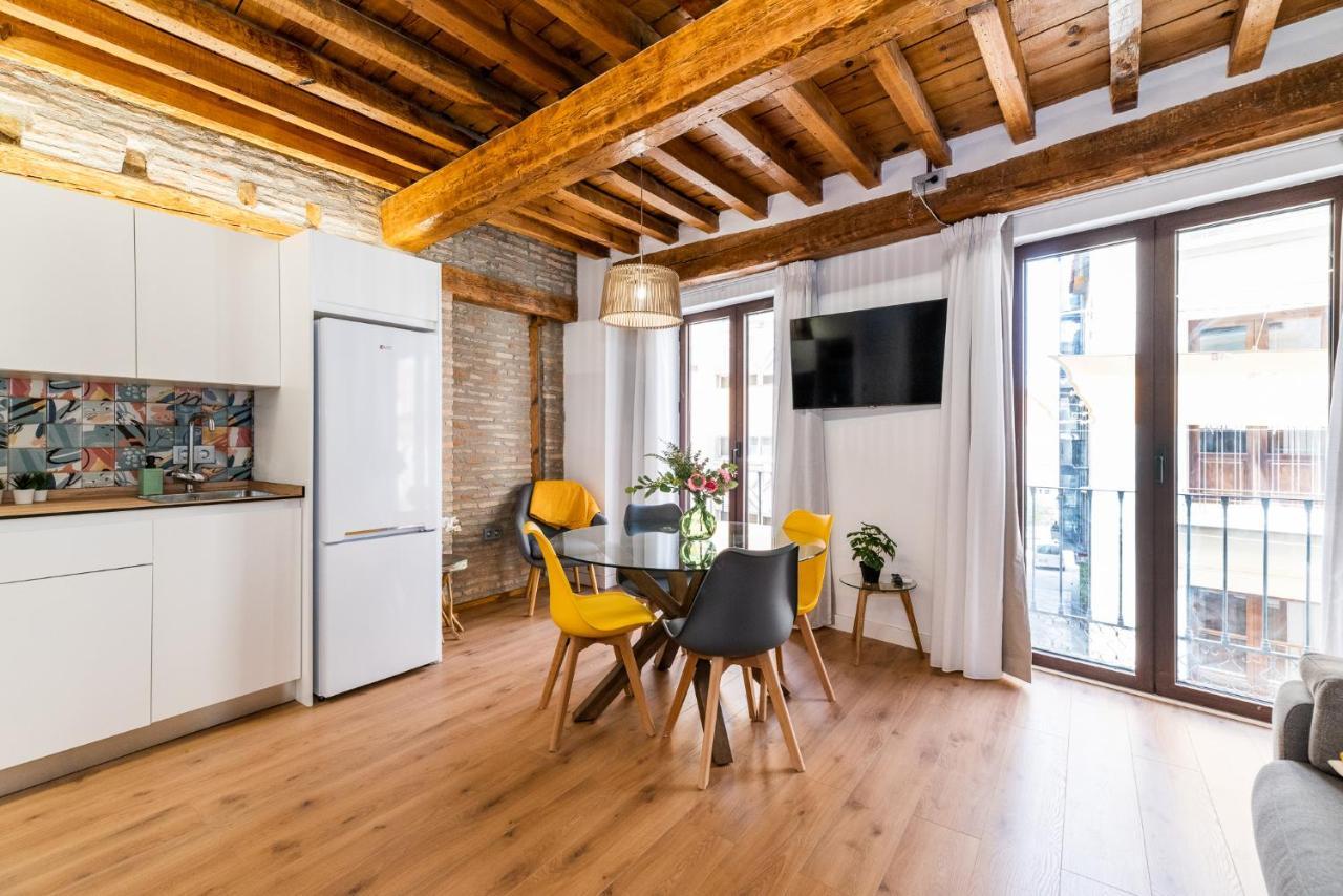 Wekey Homes Granada, Mesones Central Suites Kültér fotó