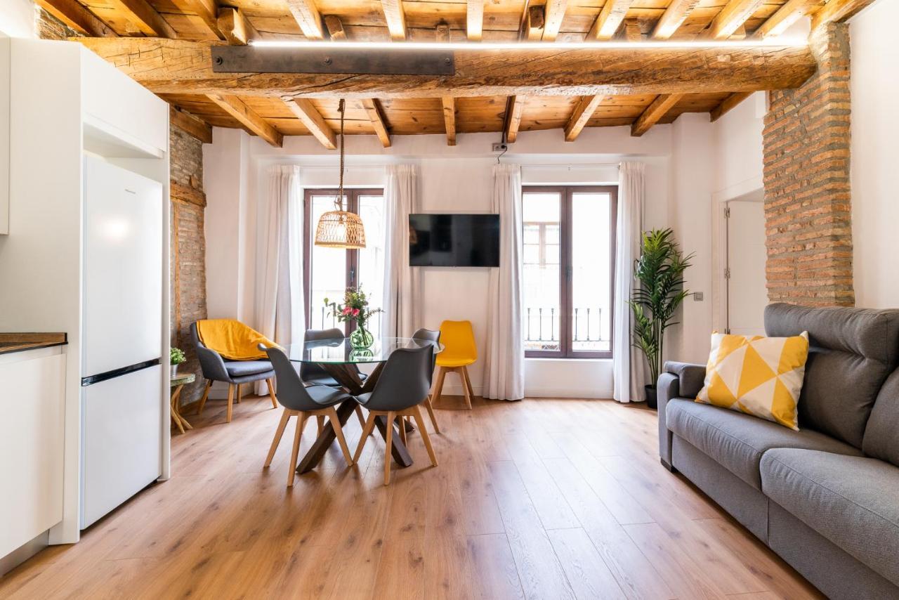 Wekey Homes Granada, Mesones Central Suites Kültér fotó