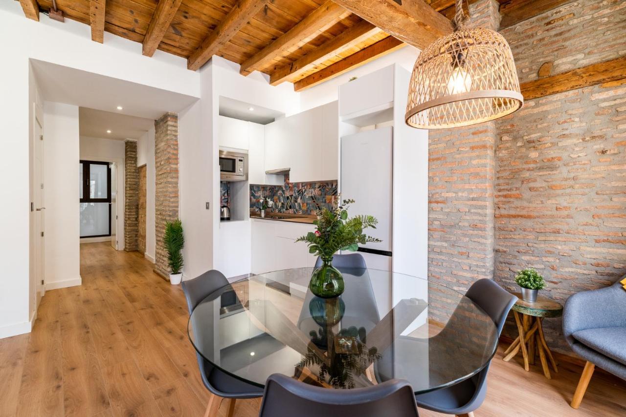 Wekey Homes Granada, Mesones Central Suites Kültér fotó